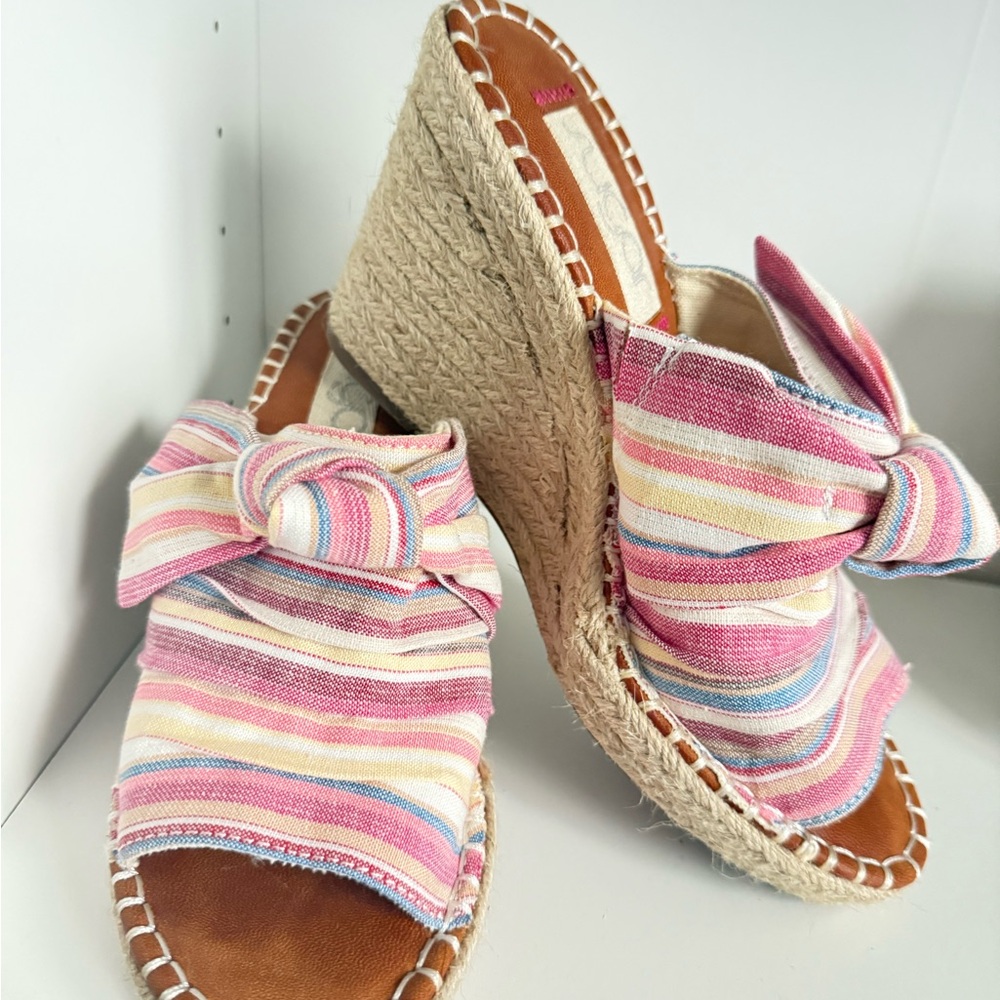 🌸PASTEL Wedges  SPRING BREAK 🦩WORN ONCE Size 8